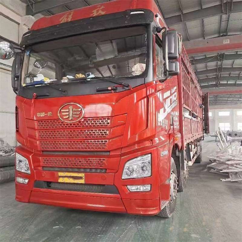 镇沅县石渠县进仓物流：专线直达的多元货运之旅